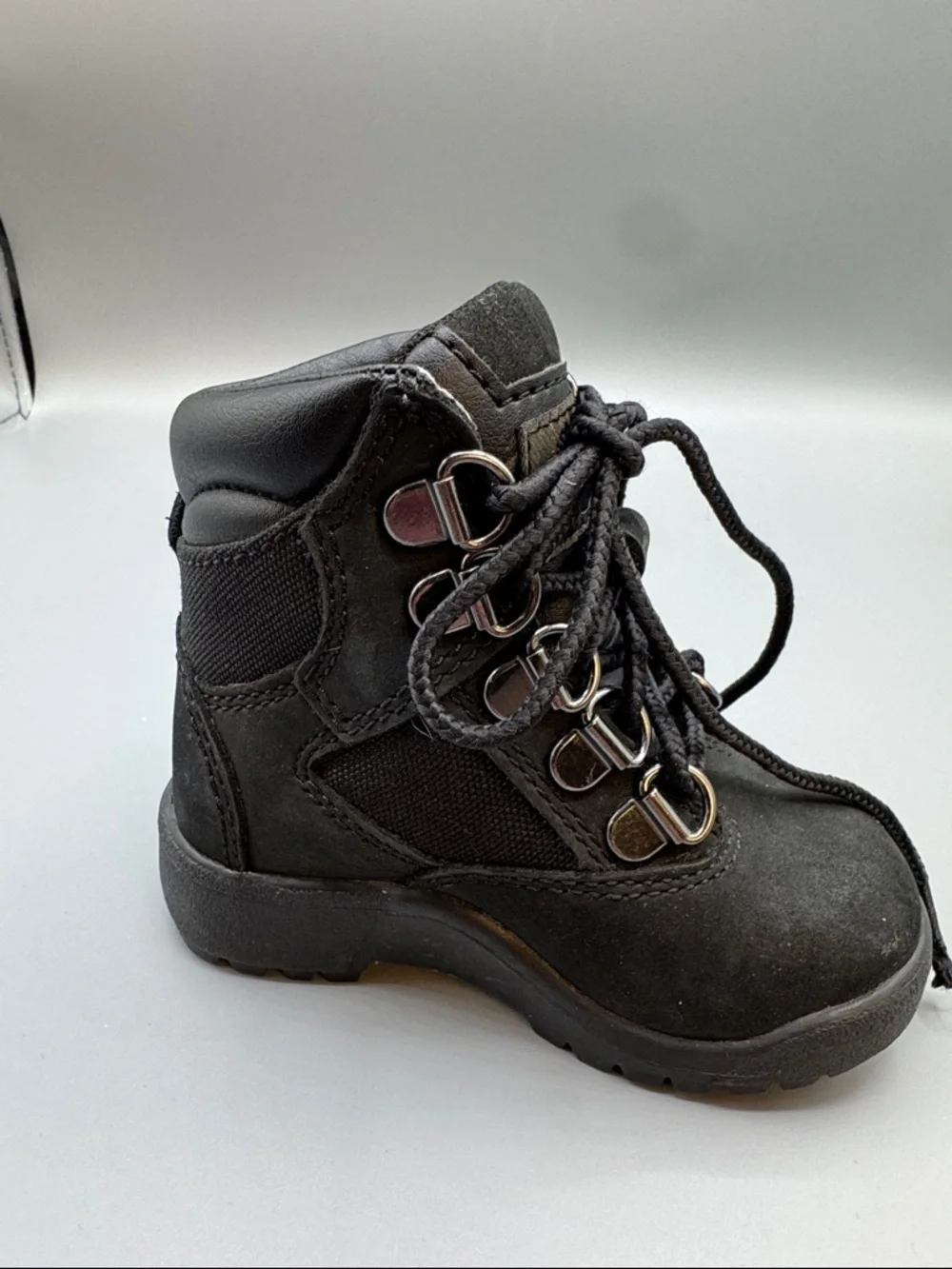 Timberland Kids Black Lace-Up Outdoor Boot, size 5